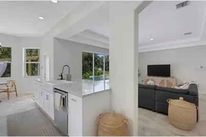 3005 Desoto Rd Desoto Road, Sarasota, FL 34234 - Photo 14