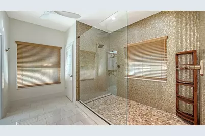 345 Madison Drive, Sarasota, FL 34236 - Photo 12