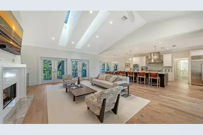 345 Madison Drive, Sarasota, FL 34236 - Photo 6