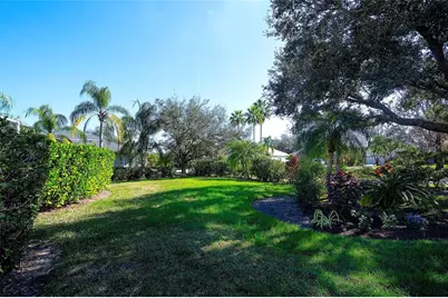 8459 Idlewood Court, Lakewood Ranch, FL 34202 - Photo 36