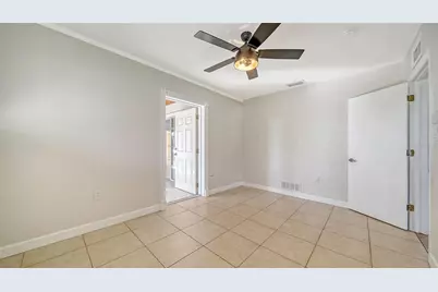 2452 Whippoorwill Circle, Sarasota, FL 34231 - Photo 30