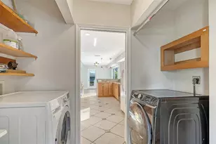 2452 Whippoorwill Cir, Sarasota, FL 34231 - Photo 32