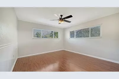 2452 Whippoorwill Circle, Sarasota, FL 34231 - Photo 22