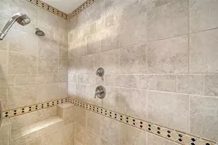 2452 Whippoorwill Cir, Sarasota, FL 34231 - Photo 22