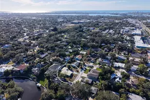 2452 Whippoorwill Cir, Sarasota, FL 34231 - Photo 38