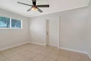 2452 Whippoorwill Cir, Sarasota, FL 34231 - Photo 28