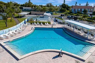 9421 Kingston Dr, Bradenton, FL 34210 - Photo 38