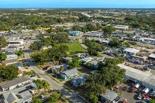 1201 1119 1115 27th Ave W, Bradenton, FL 34205 - Photo 4