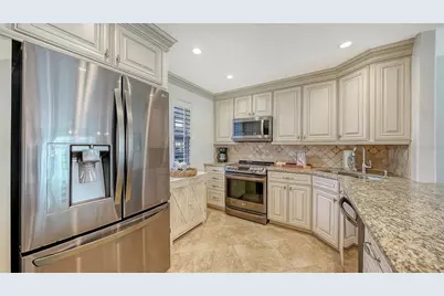 4380 Exeter Drive #H-103, Longboat Key, FL 34228 - Photo 14