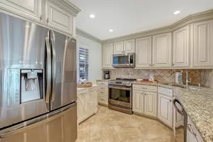 4380 Exeter Dr, Longboat Key, FL 34228 - Photo 14