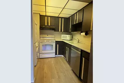 210 Elliot Avenue #135, Sarasota, FL 34232 - Photo 2