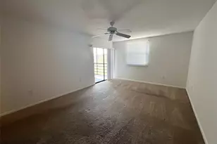 5186 Marsh Field Ln, Sarasota, FL 34235 - Photo 6