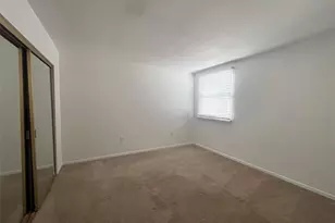 5186 Marsh Field Ln, Sarasota, FL 34235 - Photo 8