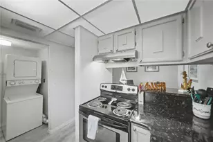 6157 Midnight Pass Rd, Sarasota, FL 34242 - Photo 18