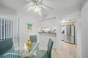 6157 Midnight Pass Rd, Sarasota, FL 34242 - Photo 14