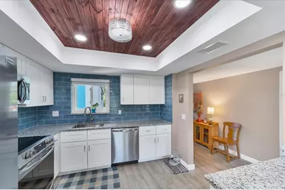 3806 Roxane Boulevard #161, Sarasota, FL 34235 - Photo 8