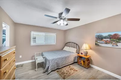 3806 Roxane Boulevard #161, Sarasota, FL 34235 - Photo 18