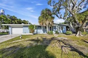 514 77th St, Holmes Beach, FL 34217 - Photo 1