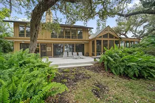 3348 Old Oak Dr, Sarasota, FL 34239 - Photo 56