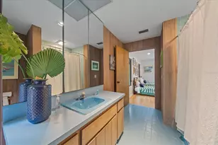 3348 Old Oak Dr, Sarasota, FL 34239 - Photo 52