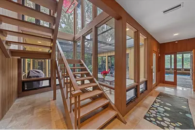 3348 Old Oak Drive, Sarasota, FL 34239 - Photo 10