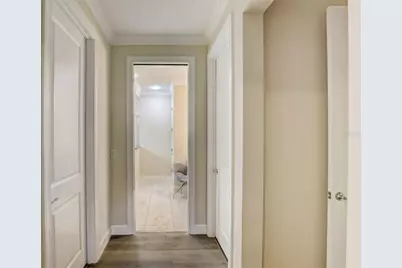 7725 Sandhill Lake Drive, Sarasota, FL 34241 - Photo 18