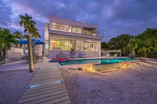 222 Morningside Dr, Sarasota, FL 34236 - Photo 16