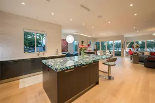 222 Morningside Dr, Sarasota, FL 34236 - Photo 10