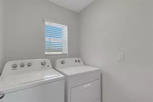 5831 Silver Moonlight Dr, Palmetto, FL 34221 - Photo 30