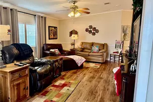 5707 45th St E, Bradenton, FL 34203 - Photo 8