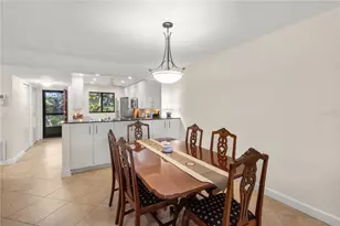 1633 Boathouse Cir, Sarasota, FL 34231 - Photo 12