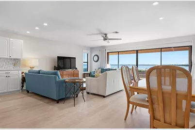 3875 Catalina Drive, Bradenton, FL 34210 - Photo 12