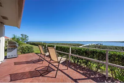 3875 Catalina Drive, Bradenton, FL 34210 - Photo 8