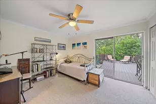 3357 Ramblewood Dr N, Sarasota, FL 34237 - Photo 22