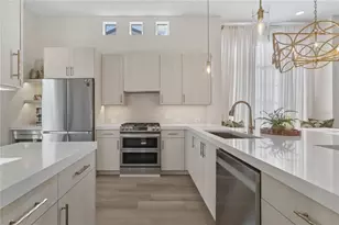 7608 Whitebridge Glen, University Park, FL 34201 - Photo 14