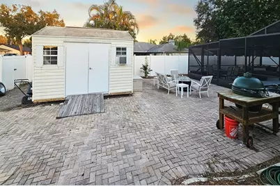 2490 Huffton Circle, Sarasota, FL 34235 - Photo 30