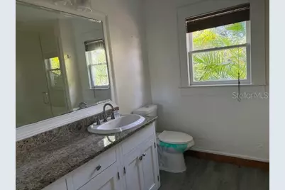 617 Siesta Drive, Sarasota, FL 34242 - Photo 16