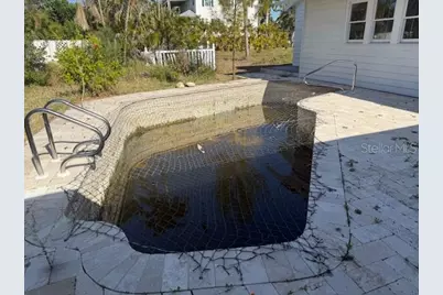 617 Siesta Drive, Sarasota, FL 34242 - Photo 4