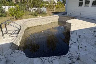 617 Siesta Dr, Sarasota, FL 34242 - Photo 4