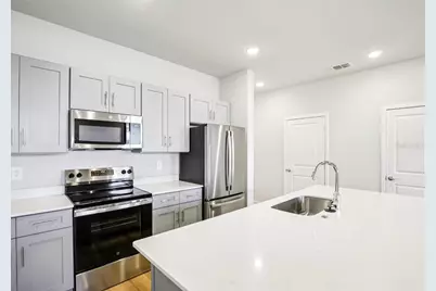 9106 E 93rd Run #102, Parrish, FL 34219 - Photo 2