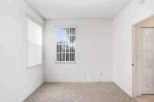 2608 Newcomb Ct, Sun City Center, FL 33573 - Photo 30