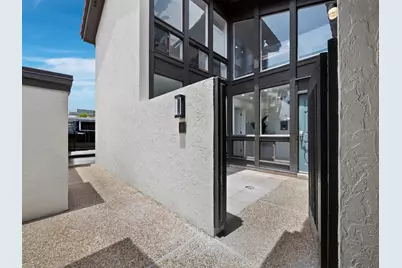 800 S Blvd Of The Presidents #19, Sarasota, FL 34236 - Photo 32