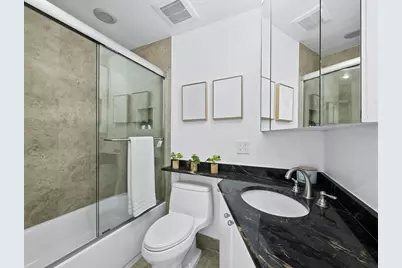 800 S Blvd Of The Presidents #19, Sarasota, FL 34236 - Photo 10