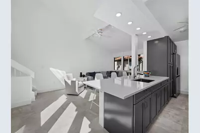 800 S Blvd Of The Presidents #19, Sarasota, FL 34236 - Photo 18