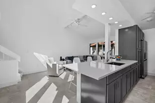 800 S Boulevard of the Presidents, Sarasota, FL 34236 - Photo 18