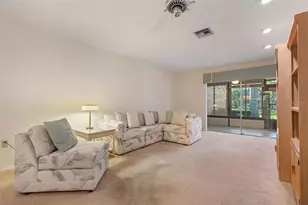 1235 Tallywood Dr, Sarasota, FL 34237 - Photo 6