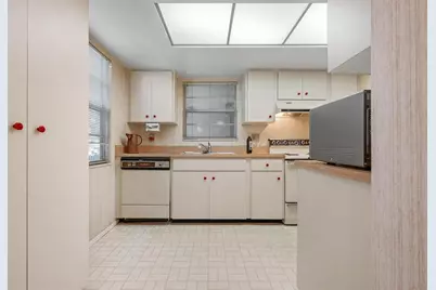 1235 Tallywood Drive #7013, Sarasota, FL 34237 - Photo 18