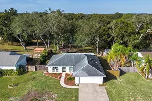 1606 Loghill Pl, Brandon, FL 33510 - Photo 2