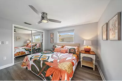 6841 Roxbury Drive, Sarasota, FL 34231 - Photo 24