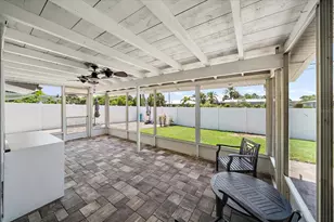 6841 Roxbury Dr, Sarasota, FL 34231 - Photo 30